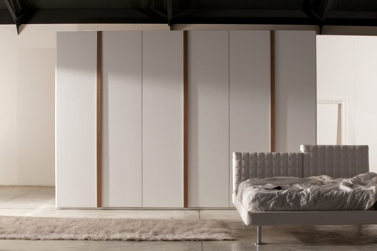 How to Stop a Shag Rug From Shedding JaDoc Inglis